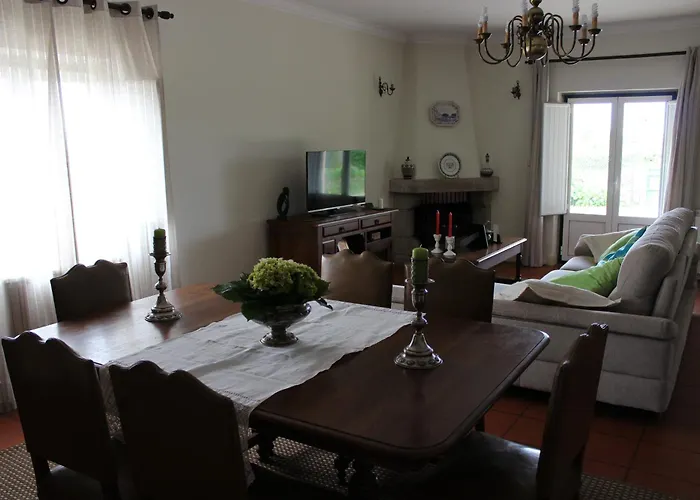 בית נופש Casa De Sao Silvestre Porreiras