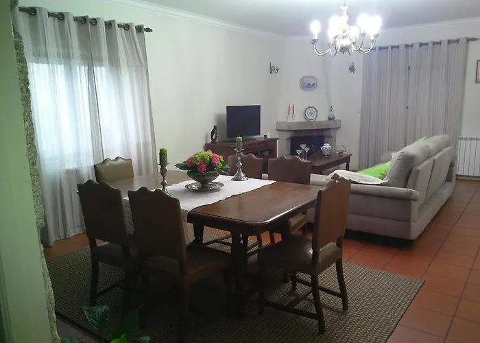 Casa De Sao Silvestre * Porreiras